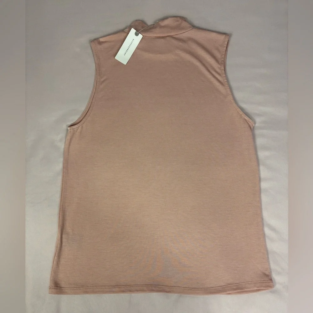 Cupcakes & Cashmere Peach Tank Top - Picture 3 of 9